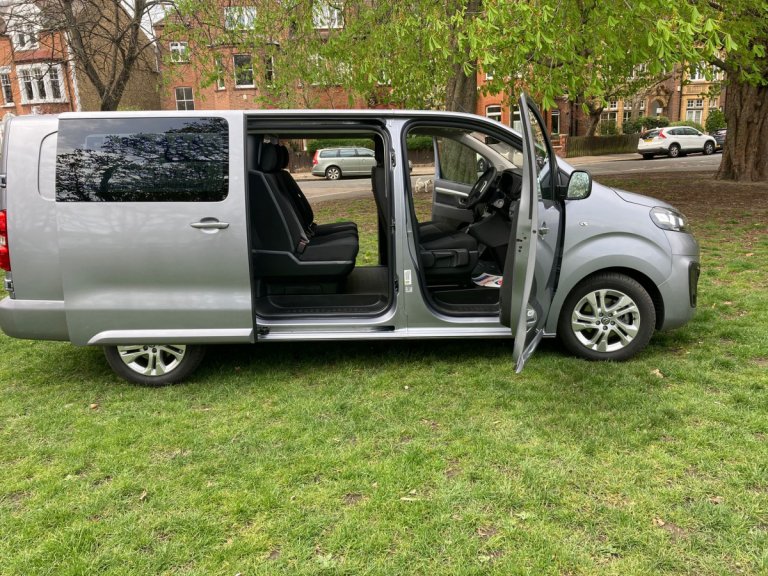 Crew Van 6x seater Kendall Cars Ltd